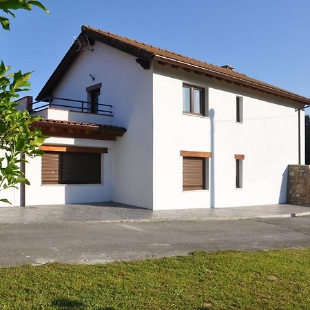 Casa Rural Mazarredonda San Pantaleon de Aras Exterior photo